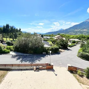 Appartement 6 Couchages à Proximité Du Et Du Plan D'eau D'embrun, Saint-Sauveur (Hautes-Alpes)