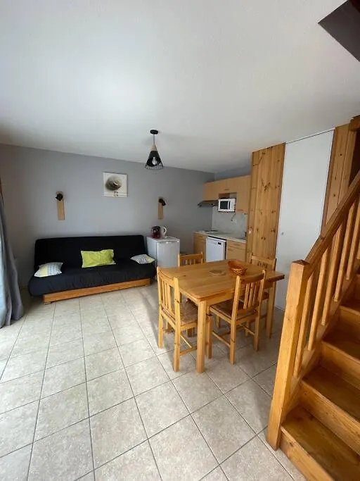 Apartment Duplex Dans Chalet Au Coeur De La Station Reallon